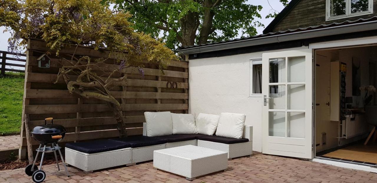 Gastenverblijf Goudswaard Exterior foto