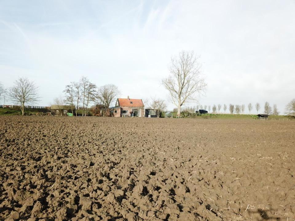 Gastenverblijf Goudswaard Exterior foto